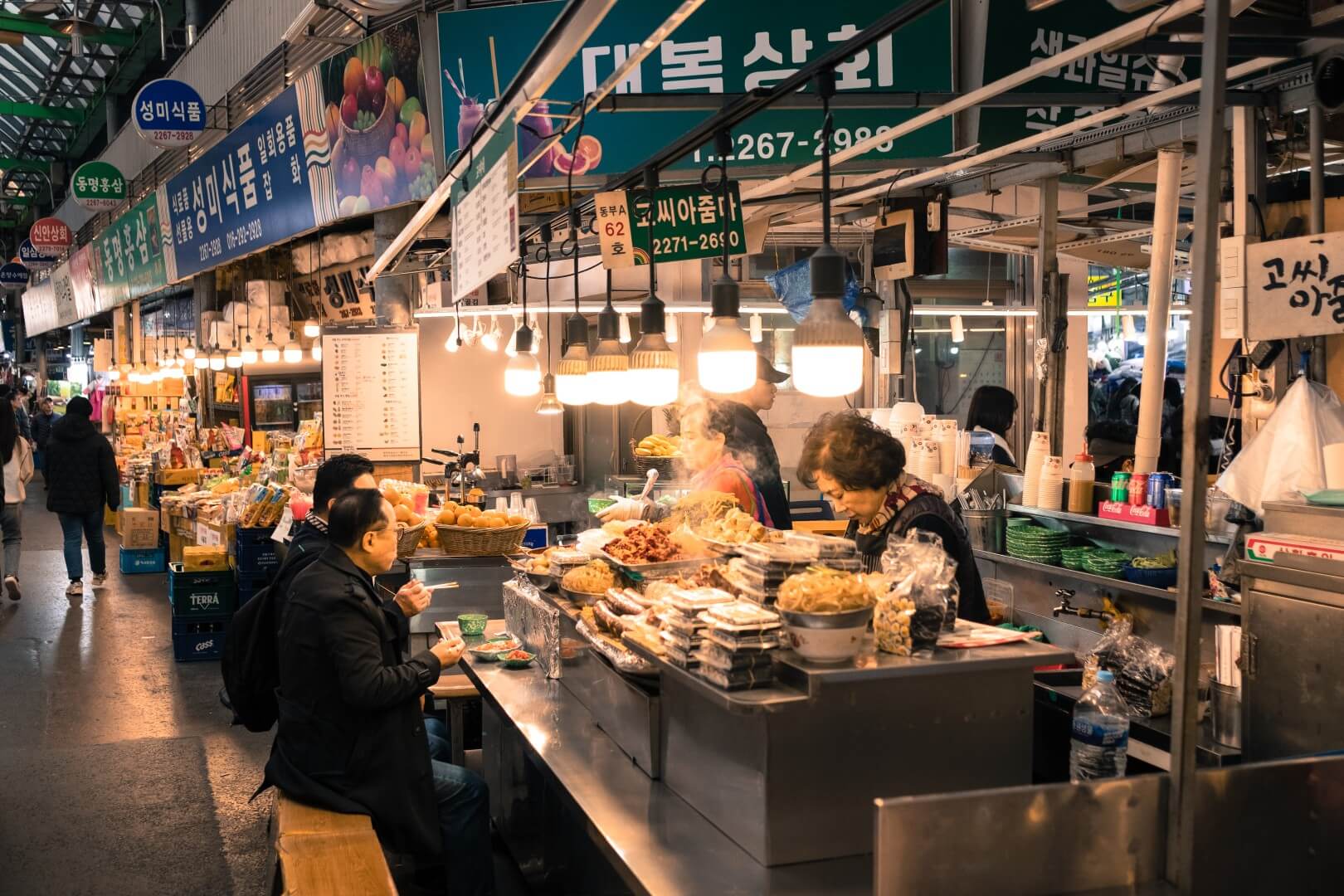 Street food market in Seoul, South Korea at night
